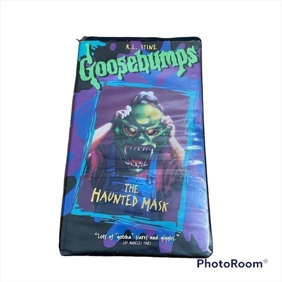 Vintage Goosebumps The Haunted Mask VHS Scary Movie 90s - Picture 2 of 7